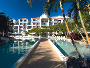 Oaks Hotel & Resort
